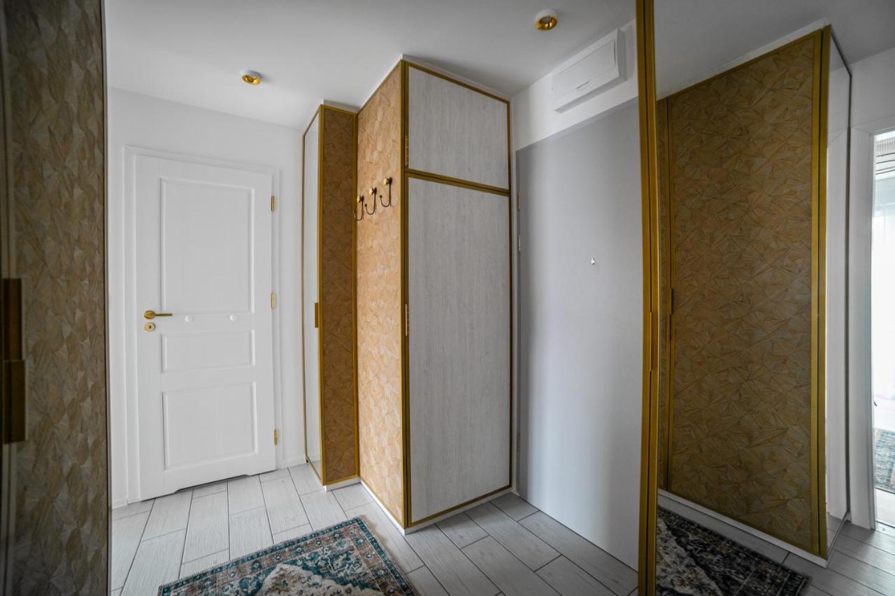 Kazimierza Wielkiego Luxury Apartment كراكوفيا المظهر الخارجي الصورة