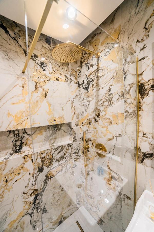 Kazimierza Wielkiego Luxury Apartment كراكوفيا المظهر الخارجي الصورة